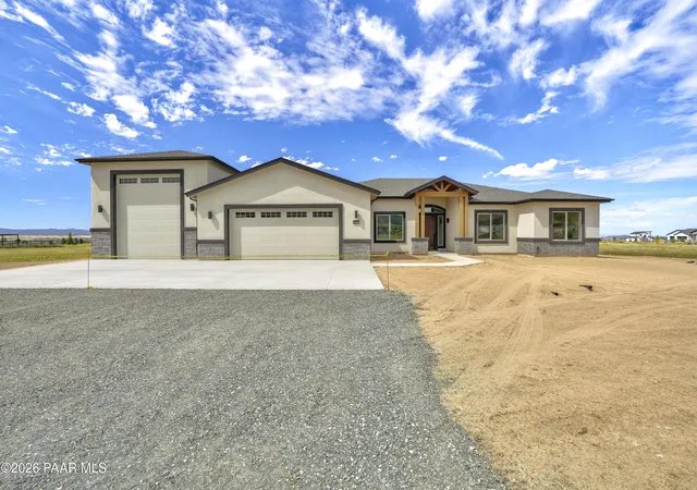 Photo 1 of Single family home for sale at 11668 N Laramie Trl, Prescott Valley, AZ 86315 | MLS# 1085271 | Listing updated on 2026-09-26