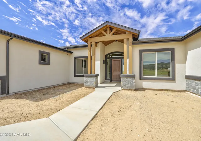 Photo 2 of Single family home for sale at 11668 N Laramie Trl, Prescott Valley, AZ 86315 | MLS# 1085271 | Listing updated on 2026-09-26