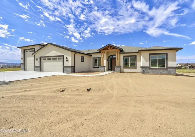 Photo 3 of Single family home for sale at 11668 N Laramie Trl, Prescott Valley, AZ 86315 | MLS# 1085271 | Listing updated on 2026-09-26