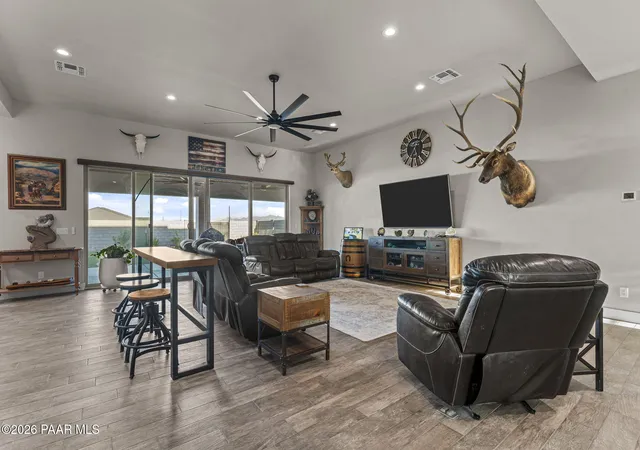 Photo 3 of Single family home for sale at 22548 W Southern Ave, Buckeye, AZ 85326 | MLS# 1085190 | Listing updated on 2026-10-06