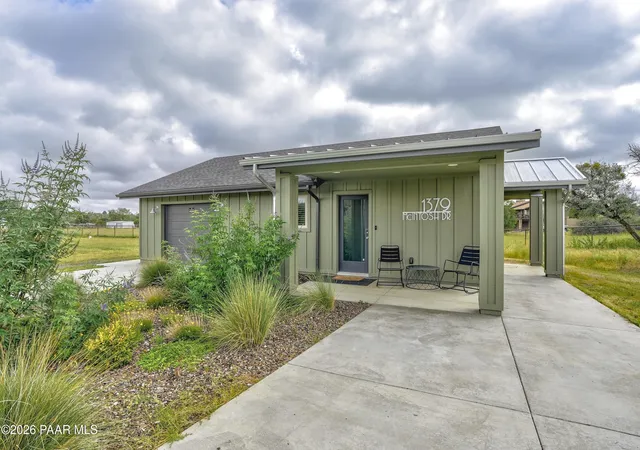 Photo 3 of Single family home for sale at 1379 W Mcintosh Dr, Prescott, AZ 86305 | MLS# 1085178 | Listing updated on 2026-09-19