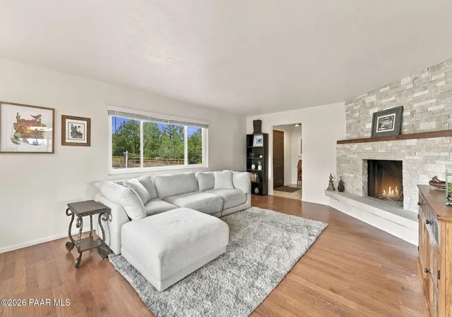 Photo 3 of Single family home for sale at 1983 W Kachina Dr, Prescott, AZ 86305 | MLS# 1085196 | Listing updated on 2026-09-19
