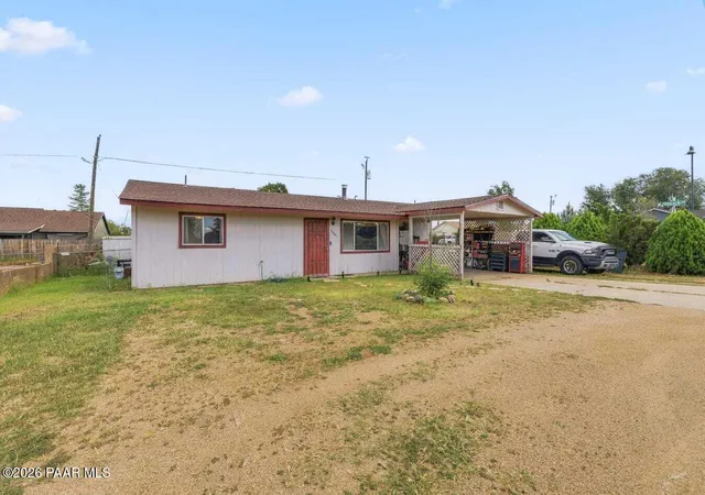 Photo 2 of Single family home for sale at 3861 N Navajo Dr, Prescott Valley, AZ 86314 | MLS# 1085179 | Listing updated on 2026-10-19