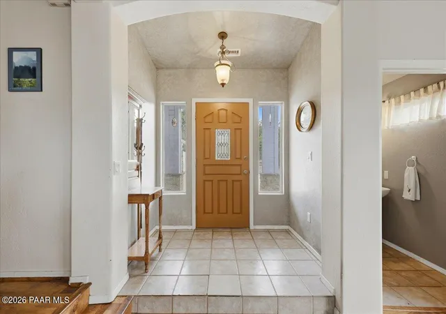 Photo 3 of Single family home for sale at 518 Karen Dr, Prescott, AZ 86303 | MLS# 1085324 | Listing updated on 2026-09-26