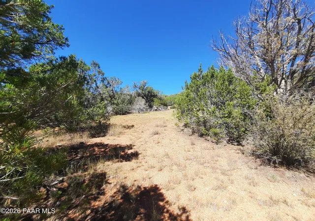 Photo 1 of Land for sale at 30260 W Circle Dr, Seligman, AZ 86337 | MLS# 1085211 | Listing updated on 2026-09-22
