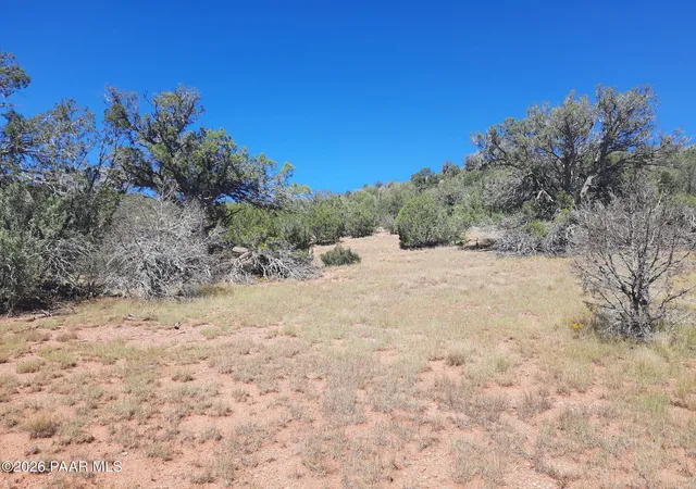Photo 2 of Land for sale at 30260 W Circle Dr, Seligman, AZ 86337 | MLS# 1085211 | Listing updated on 2026-09-22