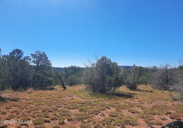 Photo 3 of Land for sale at 30260 W Circle Dr, Seligman, AZ 86337 | MLS# 1085211 | Listing updated on 2026-09-22