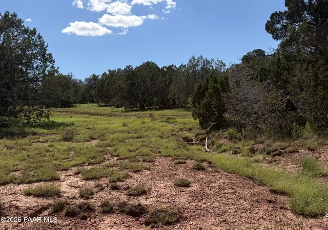 Photo 3 of Land for sale at 57650 Hora Ln, Seligman, AZ 86337 | MLS# 1085224 | Listing updated on 2026-09-22
