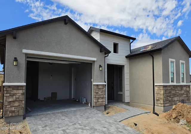 Photo 1 of Single family home for sale at 5254 Dells Rail Trl, Prescott, AZ 86301 | MLS# 1085245 | Listing updated on 2026-10-22