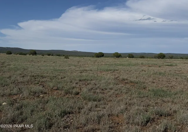 Photo 3 of Land for sale at 212sw Off Of Route 66, Ash Fork, AZ 86320 | MLS# 1085253 | Listing updated on 2026-09-23