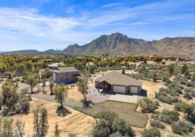 Photo 3 of Single family home for sale at 9596 N Bridle Ridge Rd, Prescott, AZ 86305 | MLS# 1085334 | Listing updated on 2026-09-27