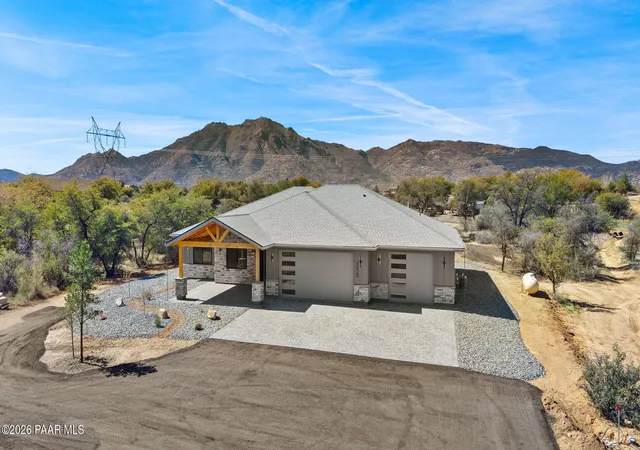 Photo 1 of Single family home for sale at 9529 N Bridle Ridge Rd, Prescott, AZ 86305 | MLS# 1085311 | Listing updated on 2026-09-26