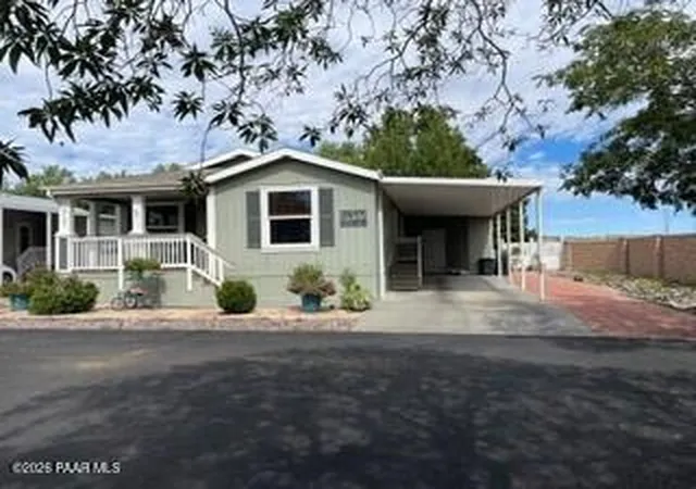 Photo 4 of Manufactured home for sale at 11250 E State Route 69 #2181, Dewey Humboldt, AZ 86327 | MLS# 1085257 | Listing updated on 2026-09-24