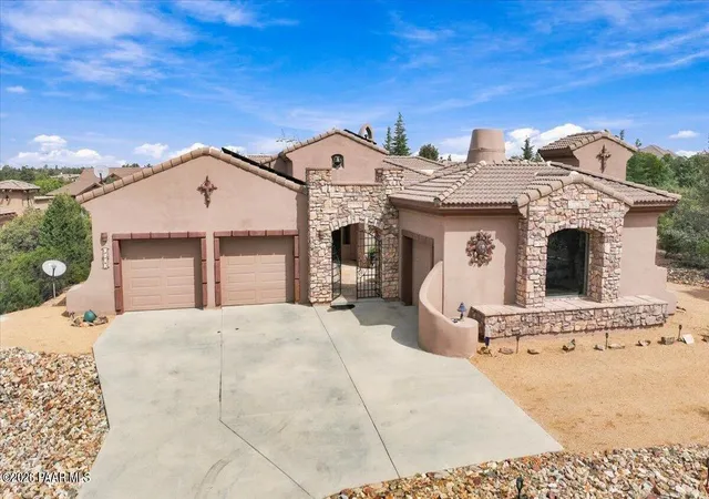 Single family home for sale at 5650 W Halcyone Cir, Prescott, AZ 86305 | MLS# 1085310