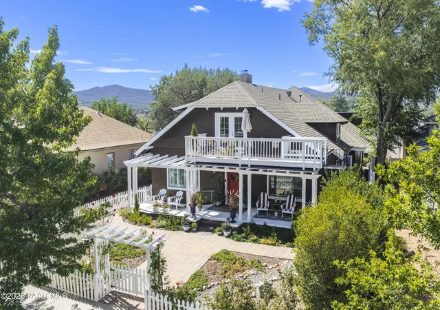 Photo 2 of Single family home for sale at 310 S Mount Vernon Ave, Prescott, AZ 86303 | MLS# 1085330 | Listing updated on 2026-09-27