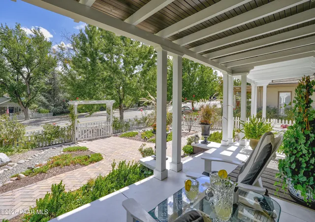 Photo 3 of Single family home for sale at 310 S Mount Vernon Ave, Prescott, AZ 86303 | MLS# 1085330 | Listing updated on 2026-09-27