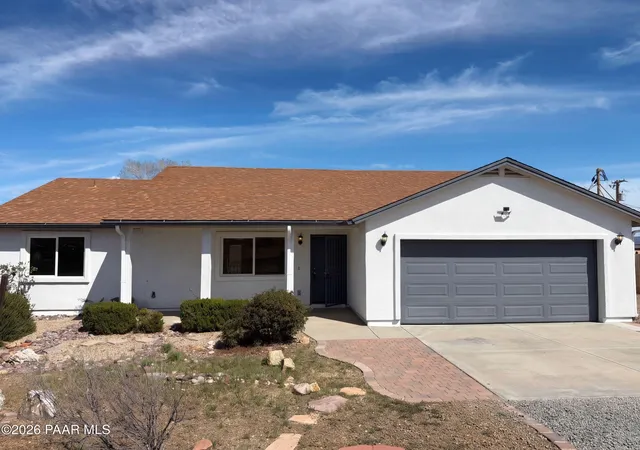 Photo 1 of Single family home for sale at 20186 E Cedar Cyn Dr, Mayer, AZ 86333 | MLS# 1085298 | Listing updated on 2026-09-26
