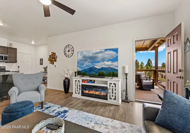 Photo 4 of Condo for sale at 1650 E Ponderosa Pkwy #326, Flagstaff, AZ 86001 | MLS# 1085315 | Listing updated on 2026-09-30