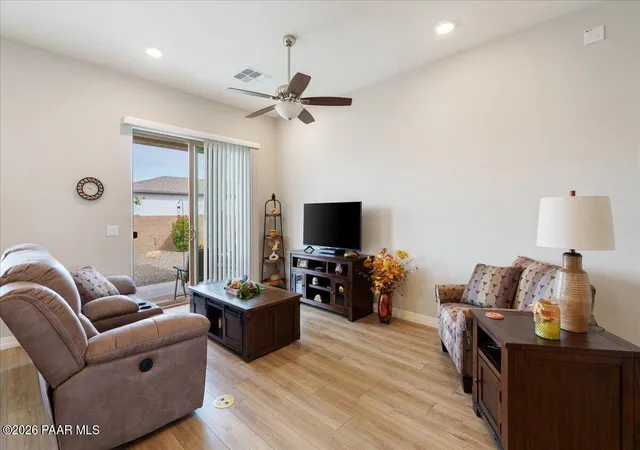 Photo 3 of Townhouse for sale at 6942 E Byron Pl #15, Prescott Valley, AZ 86314 | MLS# 1085340 | Listing updated on 2026-09-26