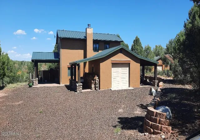 Single family home for sale at 43143 N Hallelujah Ln, Seligman, AZ 86337 | MLS# 1085344