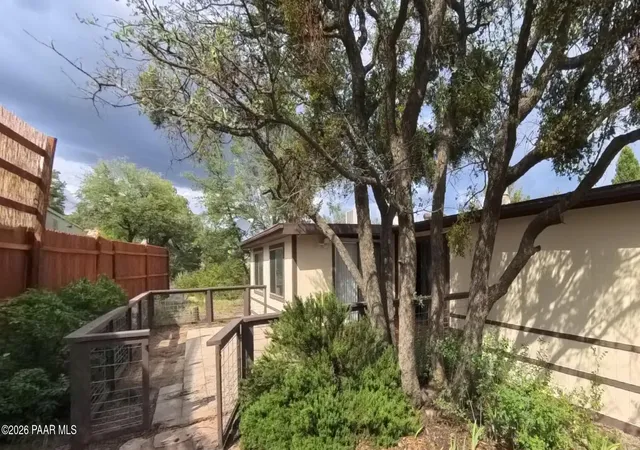 Photo 2 of Manufactured home for sale at 1522 Private Rd, Prescott, AZ 86301 | MLS# 1085410 | Listing updated on 2026-10-06
