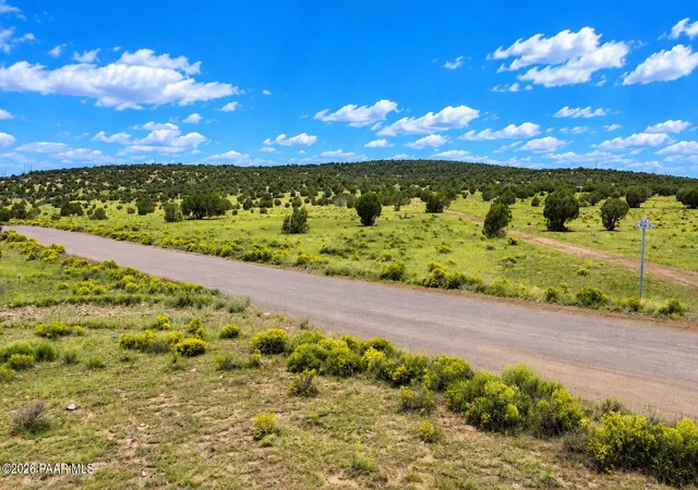 Photo 2 of Land for sale at 35-9 Fort Rock Rd, Seligman, AZ 86337 | MLS# 1085510 | Listing updated on 2026-10-06