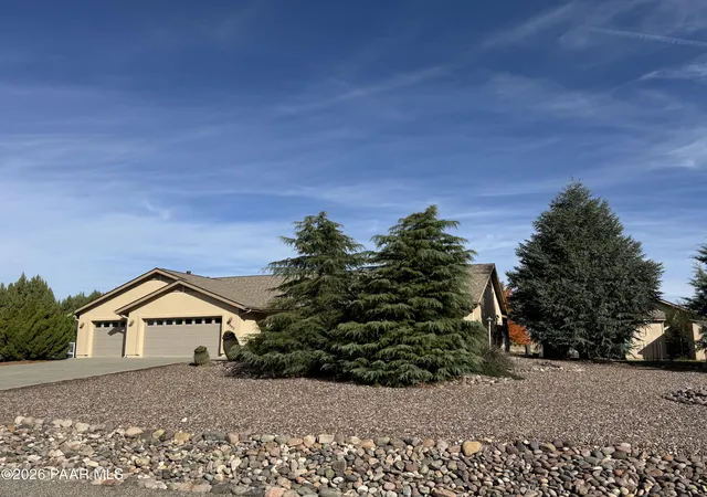 Photo 1 of Single family home for sale at 2440 W Covey Ln, Chino Valley, AZ 86323 | MLS# 1086013 | Listing updated on 2026-10-29