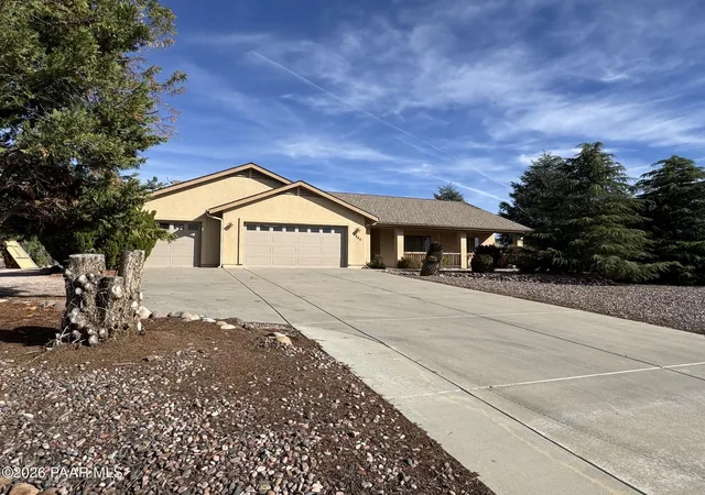 Photo 1 of Single family home for sale at 2440 W Covey Ln, Chino Valley, AZ 86323 | MLS# 1086013 | Listing updated on 2026-10-29