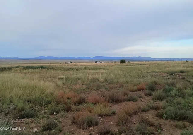 Photo 1 of Land for sale at 3462 W Limestone Dr, Paulden, AZ 86334 | MLS# 1085389 | Listing updated on 2026-10-02