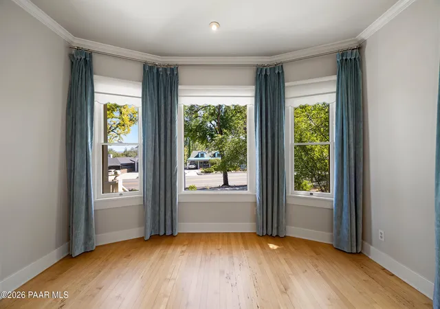 Photo 4 of Single family home for sale at 240 S Mount Vernon Ave, Prescott, AZ 86303 | MLS# 1085571 | Listing updated on 2026-10-09