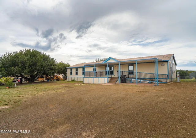 Photo 2 of Manufactured home for sale at 20879 E Sierra Dr, Mayer, AZ 86333 | MLS# 1085824 | Listing updated on 2026-10-27