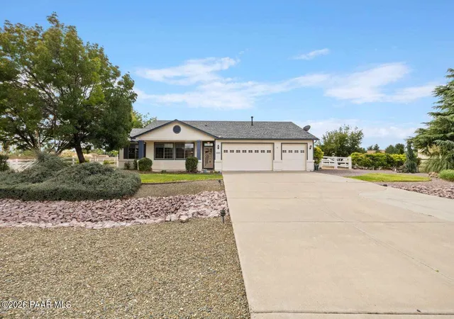 Photo 1 of Single family home for sale at 1003 W Heather Ln, Chino Valley, AZ 86323 | MLS# 1085384 | Listing updated on 2026-10-01