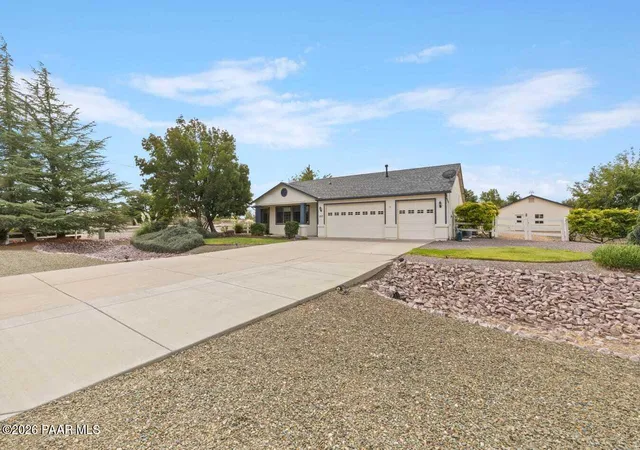Photo 2 of Single family home for sale at 1003 W Heather Ln, Chino Valley, AZ 86323 | MLS# 1085384 | Listing updated on 2026-10-01