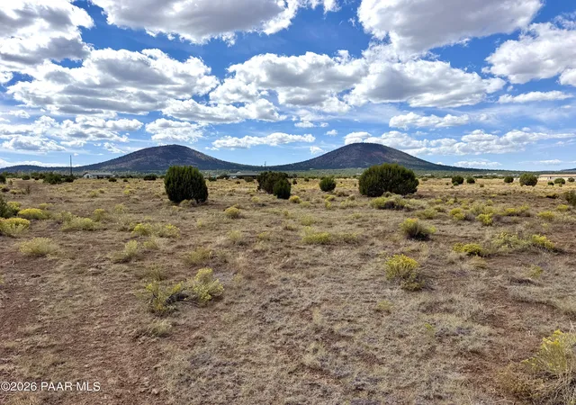 Photo 1 of Land for sale at 2500 E Hoctor Rd, Williams, AZ 86046 | MLS# 1085437 | Listing updated on 2026-10-03