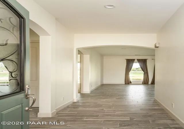Photo 4 of Single family home for sale at 2124 Golf Links Dr, Prescott, AZ 86301 | MLS# 1085499 | Listing updated on 2026-10-06