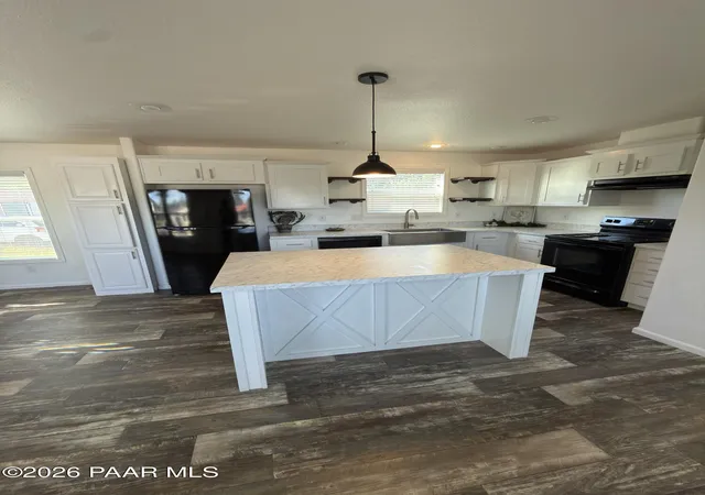 Photo 3 of Manufactured home for sale at 3450 N Pima Dr, Prescott Valley, AZ 86314 | MLS# 1085528 | Listing updated on 2026-10-07