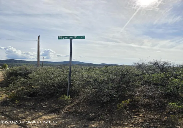 Photo 1 of Land for sale at 8285 W Webster Rd, Kirkland, AZ 86332 | MLS# 1085485 | Listing updated on 2026-10-06