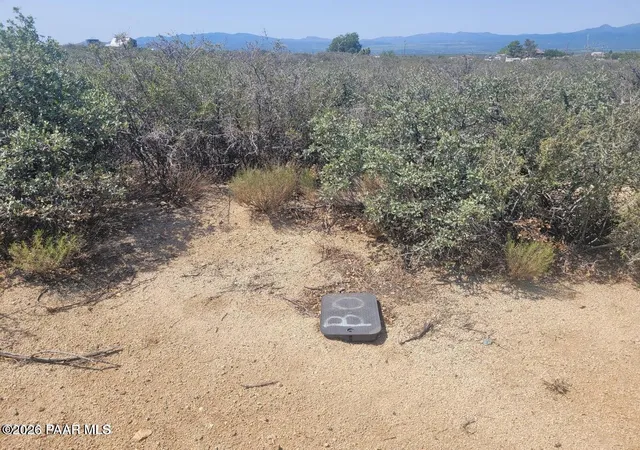 Photo 1 of Land for sale at 8155 W Barrington Rd, Kirkland, AZ 86332 | MLS# 1085430 | Listing updated on 2026-10-04