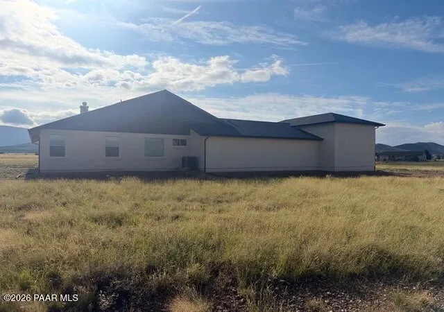 Photo 3 of Single family home for sale at 11808 N Outlaw Ln, Prescott Valley, AZ 86315 | MLS# 1085406 | Listing updated on 2026-10-06
