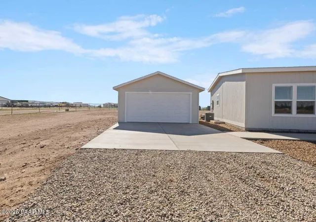 Photo 3 of Manufactured home for sale at 7373 E Weekhaven Dr, Prescott Valley, AZ 86315 | MLS# 1085463 | Listing updated on 2026-10-06