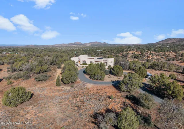 Photo 2 of Single family home for sale at 4676 W Tomahawk Ridge Ln, Prescott, AZ 86305 | MLS# 1085396 | Listing updated on 2026-10-30