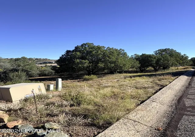 Photo 1 of Land for sale at 114 N Murphy Way, Prescott, AZ 86303 | MLS# 1085460 | Listing updated on 2026-10-04