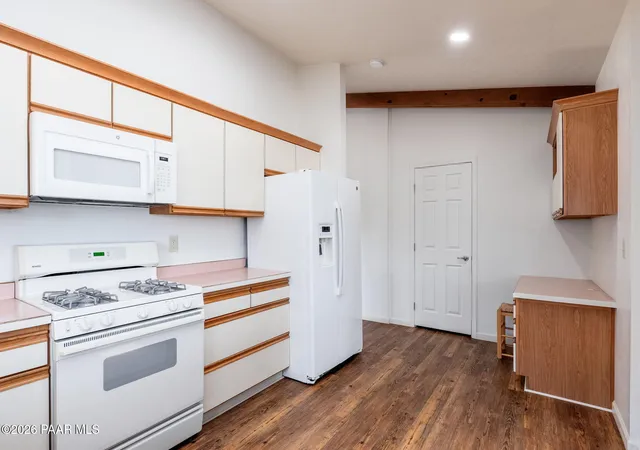 Photo 4 of Single family home for sale at 3350 N Pine View Dr, Prescott Valley, AZ 86314 | MLS# 1085481 | Listing updated on 2026-10-07
