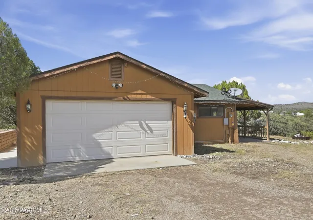 Photo 1 of Single family home for sale at 2230 N Smoki Trl, Chino Valley, AZ 86323 | MLS# 1085453 | Listing updated on 2026-10-03