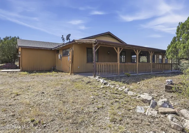 Photo 2 of Single family home for sale at 2230 N Smoki Trl, Chino Valley, AZ 86323 | MLS# 1085453 | Listing updated on 2026-10-03