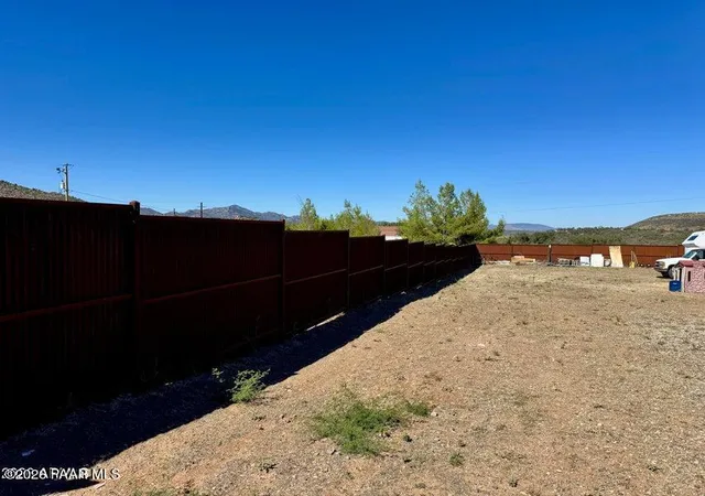Photo 4 of Land for sale at 16044 W Young Ln, Yarnell, AZ 85362 | MLS# 1085492 | Listing updated on 2026-10-06