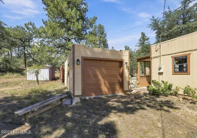 Photo 4 of Single family home for sale at 1544 W Thumb Butte Rd, Prescott, AZ 86305 | MLS# 1085464 | Listing updated on 2026-10-08