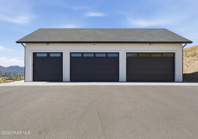 Photo 3 of Single family home for sale at 3800 W Orions Belt Dr, Prescott, AZ 86305 | MLS# 1085466 | Listing updated on 2026-10-06