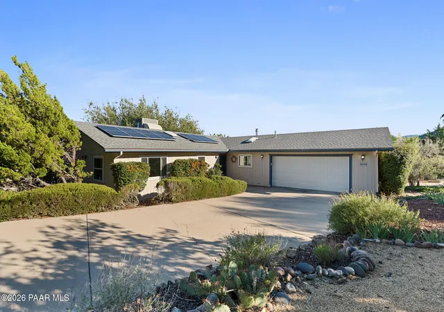 Single family home for sale at 5045 Cactus Pl, Prescott, AZ 86301 | MLS# 1085523