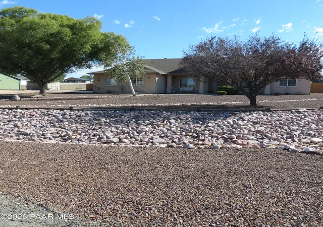 Photo 3 of Single family home for sale at 735 Sycamore Ln, Chino Valley, AZ 86323 | MLS# 1085508 | Listing updated on 2026-10-09